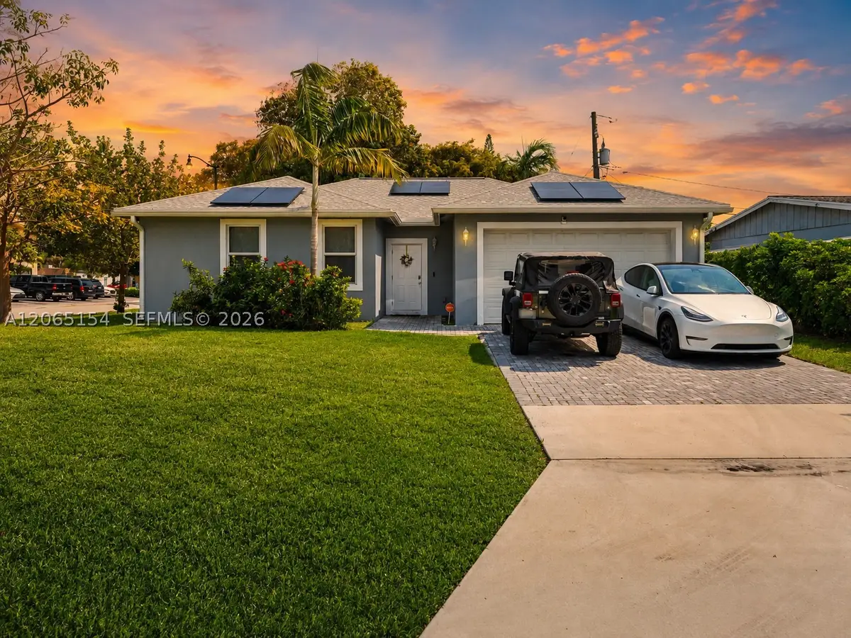 1686 NE 30th St, Pompano Beach, FL 33064 - #1