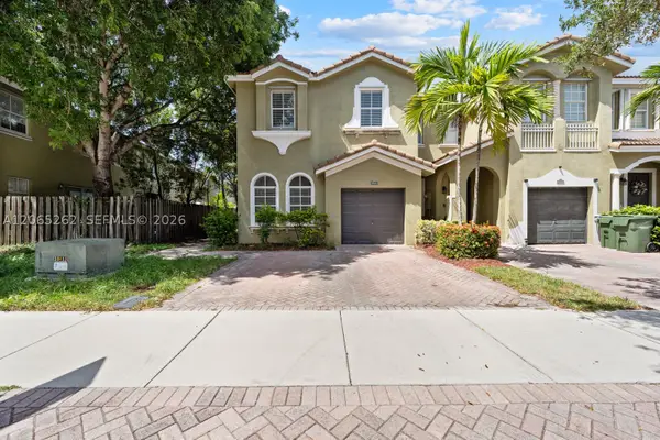 2531 SE 15th Ct, Homestead, FL 33035