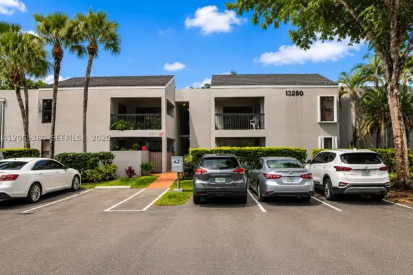13280 SW 88th Ln #203-B, Miami, FL 33186