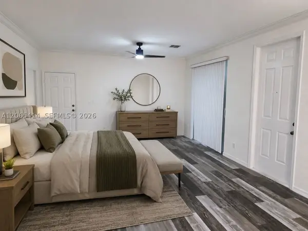 2040 SE Avon Park Dr, Port St Lucie, FL 34952