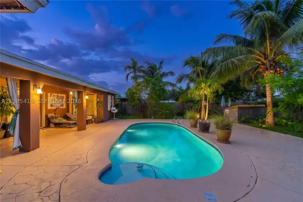 20301 SW 105th Ave, Cutler Bay, FL 33189