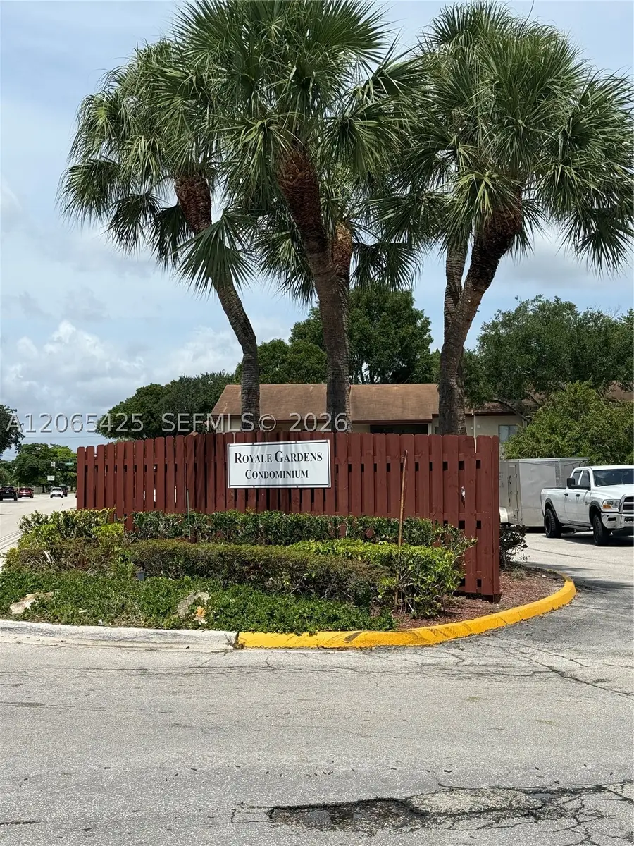 7901 Southgate Blvd #C6, North Lauderdale, FL 33068 - #2