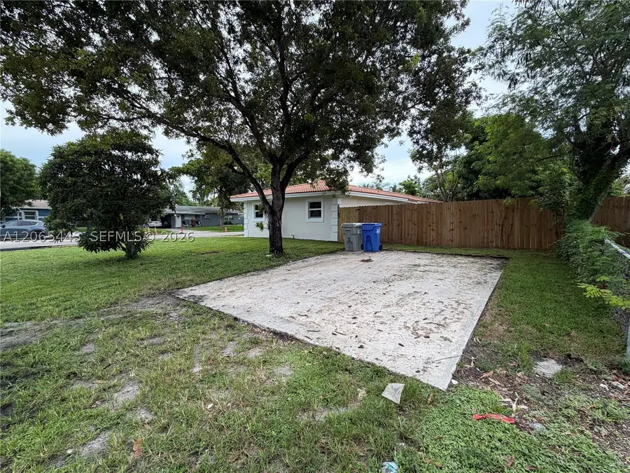 110 NE 17th Ct, Pompano Beach, FL 33060 - #3