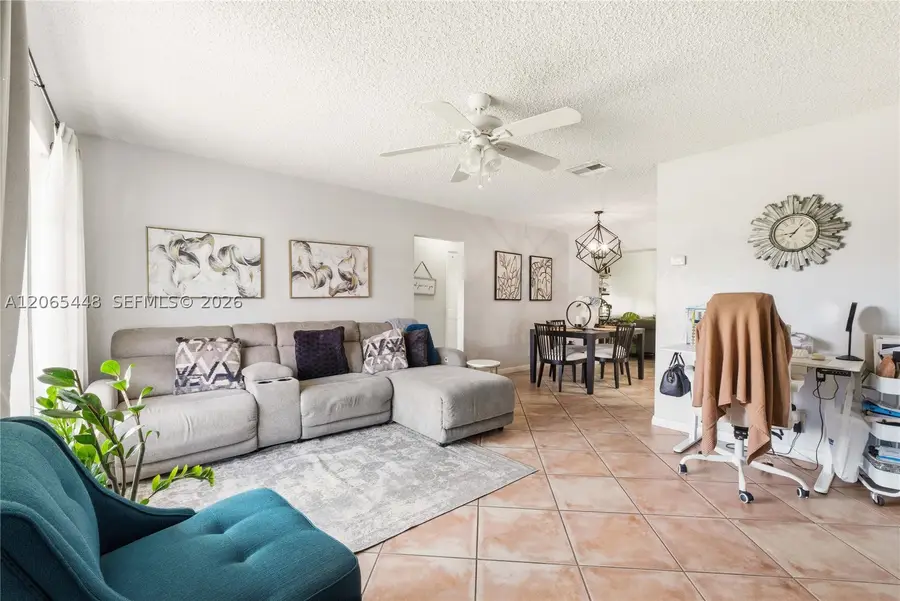 4916 NW 55th Ct, Tamarac, FL 33319 - #2