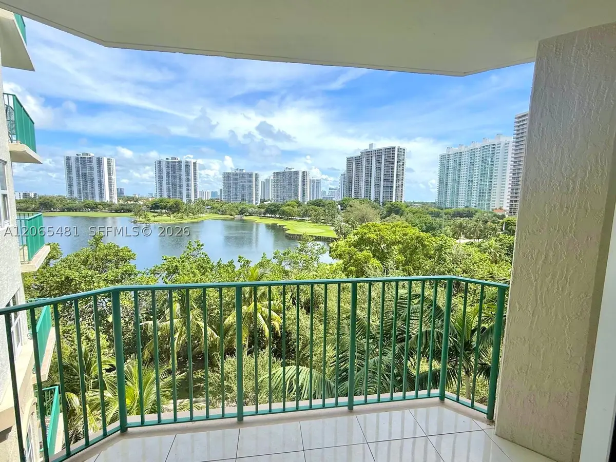 20000 E Country Club Dr #612, Aventura, FL 33180 - #1