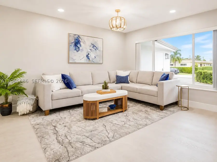 1321 NE 26th Ter, Pompano Beach, FL 33062 - #2