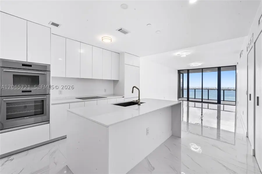 700 NE 24th St #3502, Miami, FL 33137 - #2