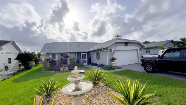 7112 NW 107th Ave, Tamarac, FL 33321