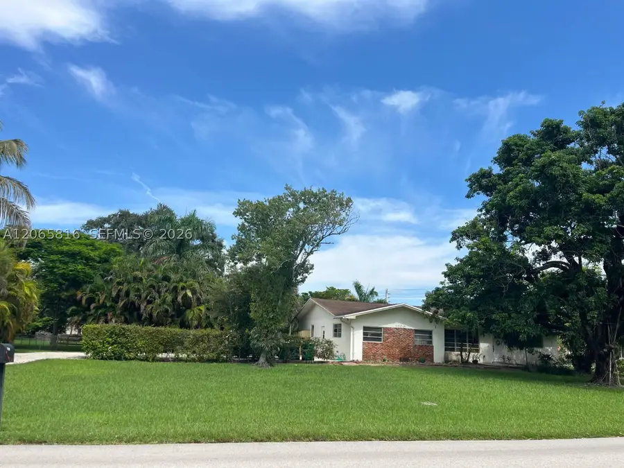 1200 NW 118th Ave, Plantation, FL 33323 - #2