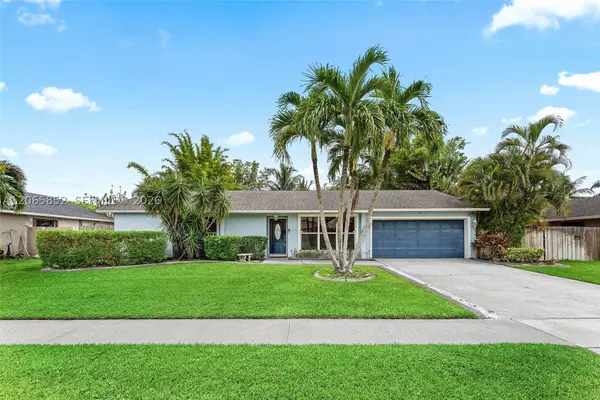 1250 Belmore Ter, Wellington, FL 33414