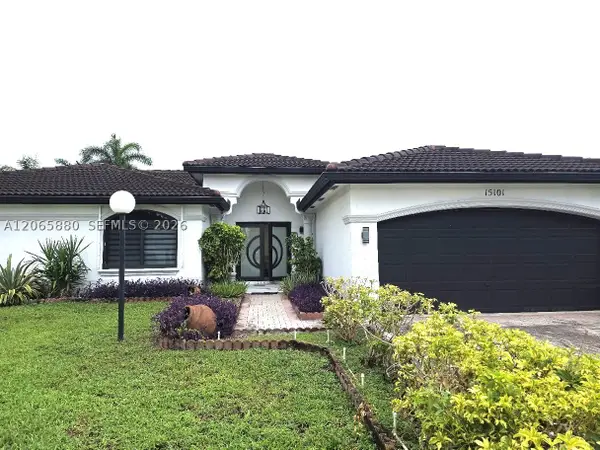 15101 SW 180th Ter, Miami, FL 33187