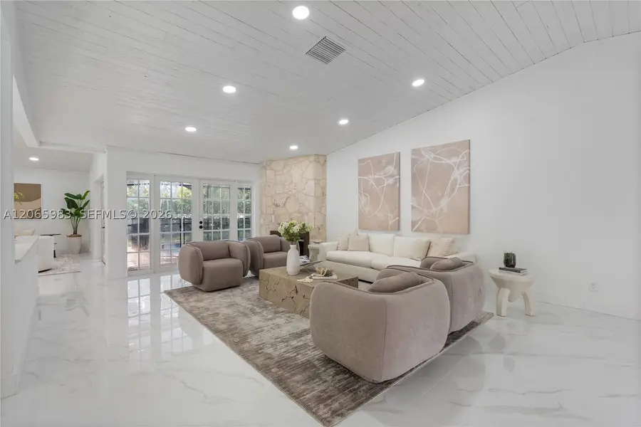 695 NW 107th Ln, Coral Springs, FL 33071 - #3