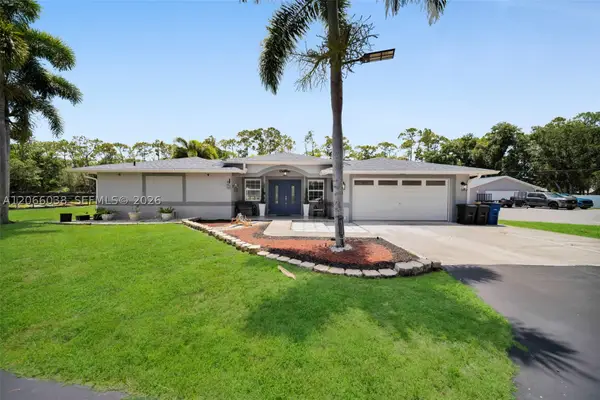 19901 Pine Echo, North Fort Myers, FL 33917