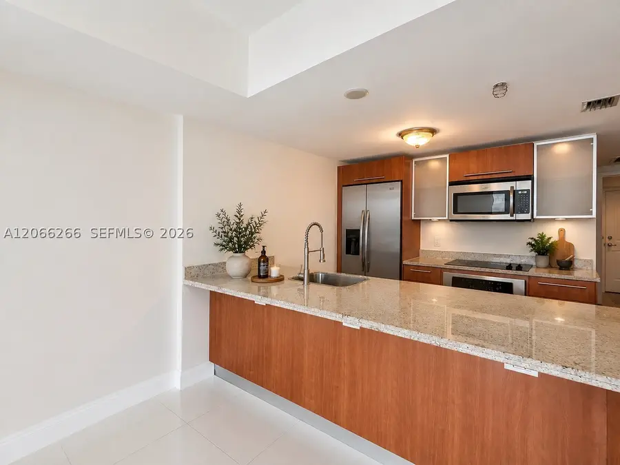 185 SW 7th St #3105, Miami, FL 33130 - #3