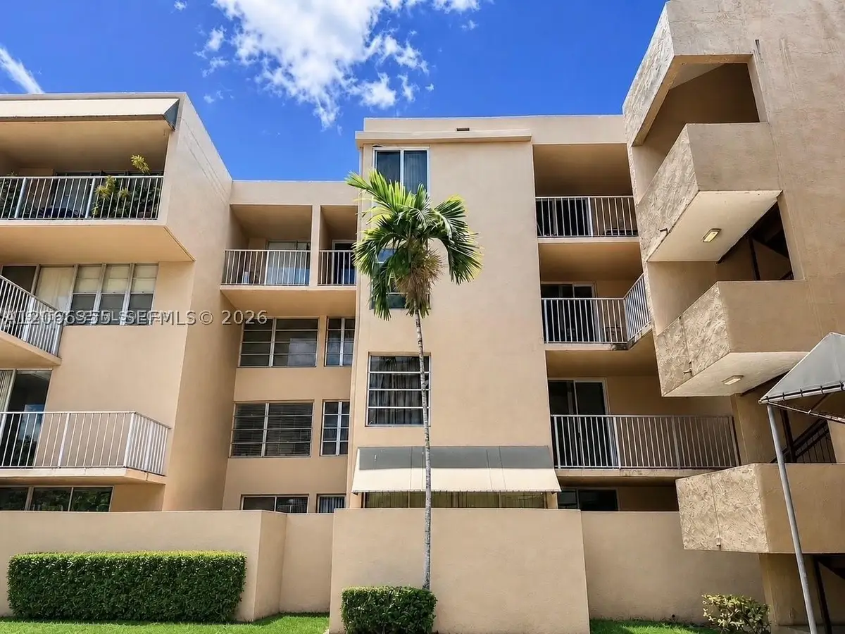 10801 SW 109th Ct #D103, Miami, FL 33176 - #1