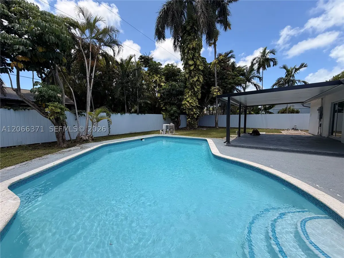 9934 SW 195th St, Cutler Bay, FL 33157 - #1