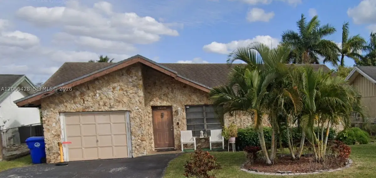 1404 SW 82nd Ave, North Lauderdale, FL 33068 - #1
