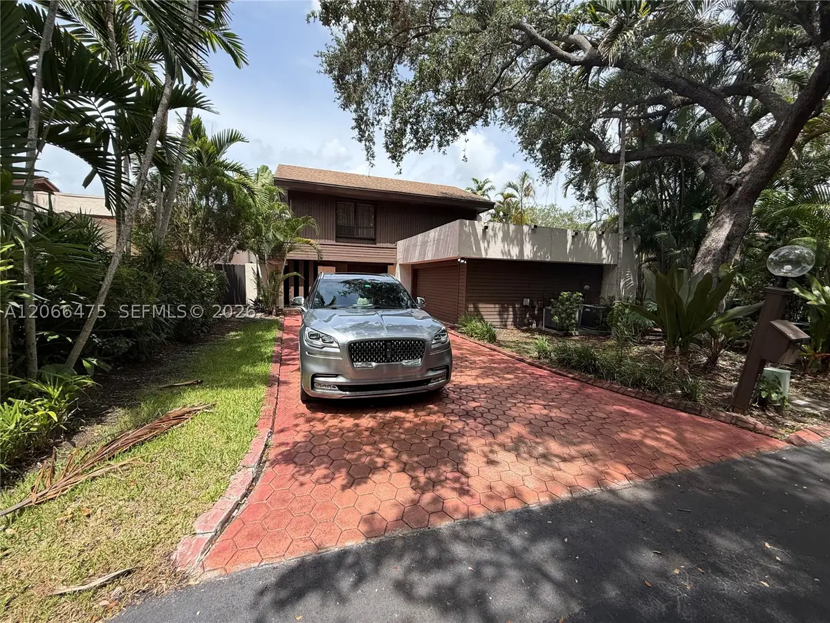 7828 SW 118th Ct, Miami, FL 33183 - #1