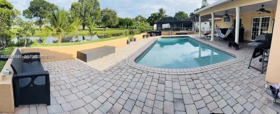 1230 NW 74th Ave, Plantation, FL 33313 - #2