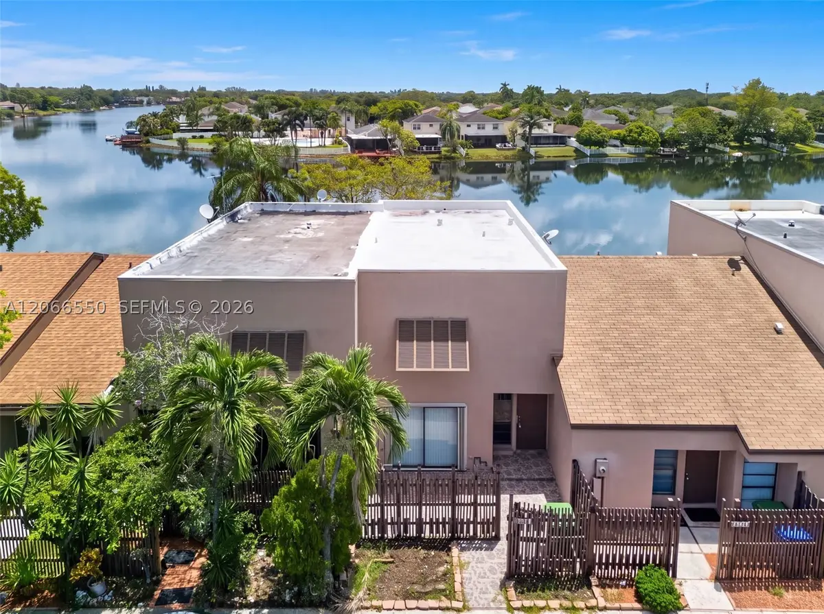 1217 NW 122nd Ter, Pembroke Pines, FL 33026 - #1