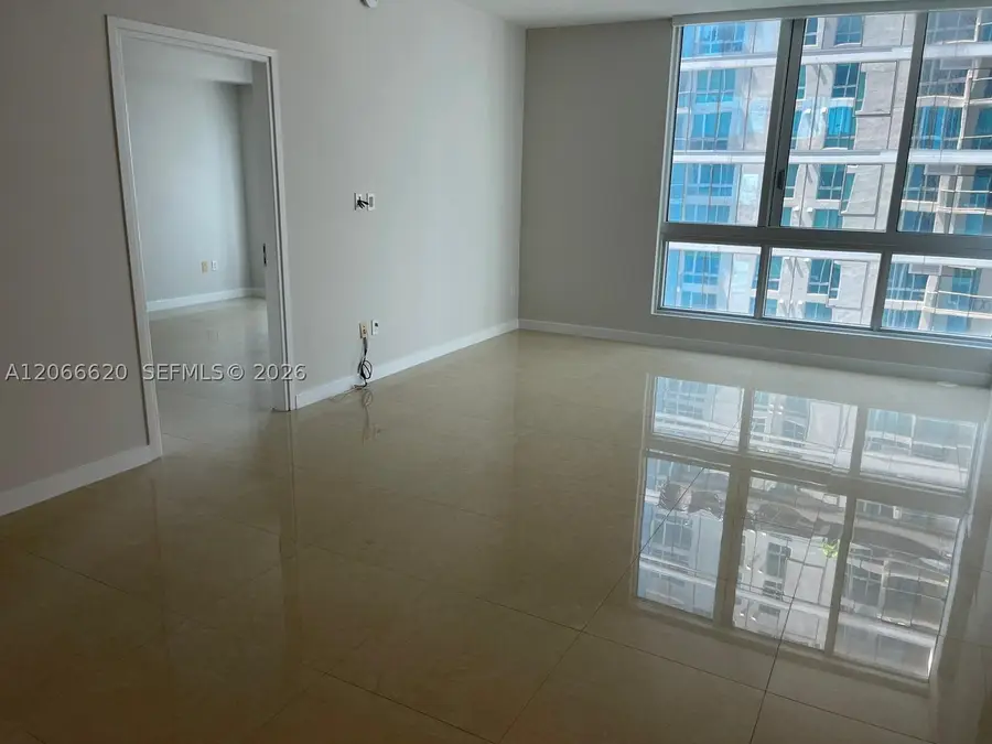 300 S Biscayne Blvd #T-2804, Miami, FL 33131 - #2