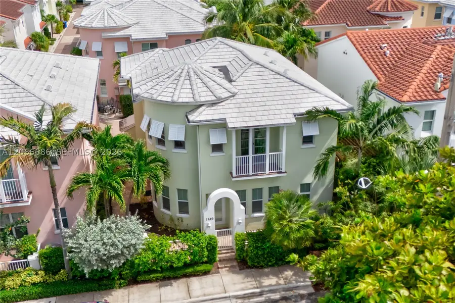 1749 NE 9th St, Fort Lauderdale, FL 33304 - #2