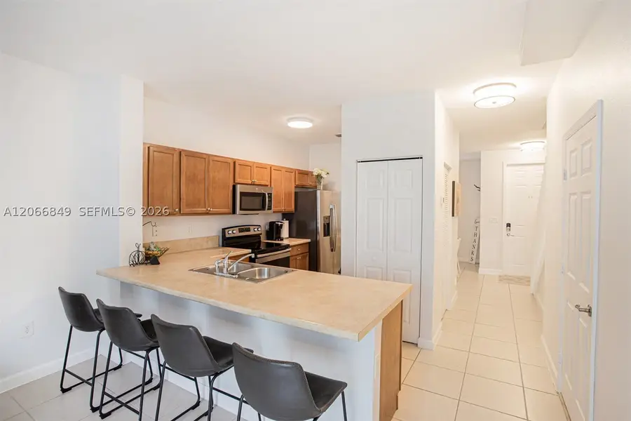 132 SE 28th Pl, Homestead, FL 33033 - #3