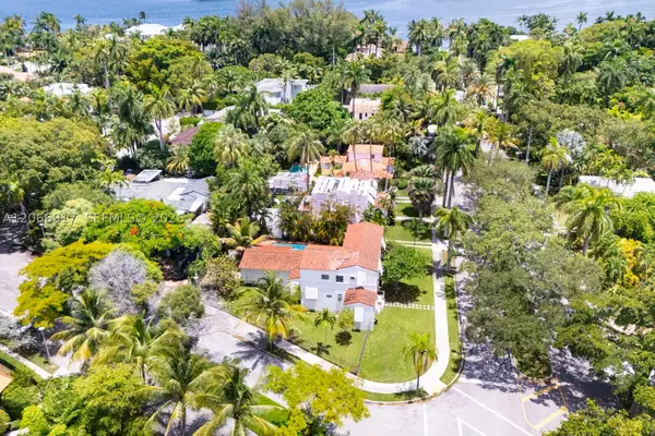 621 NE 57th St, Miami, FL 33137