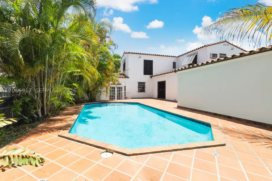 621 NE 57th St, Miami, FL 33137 - #3