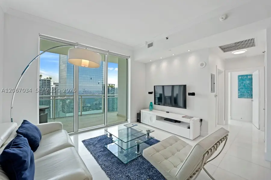 950 Brickell Bay Dr #4600, Miami, FL 33131 - #2