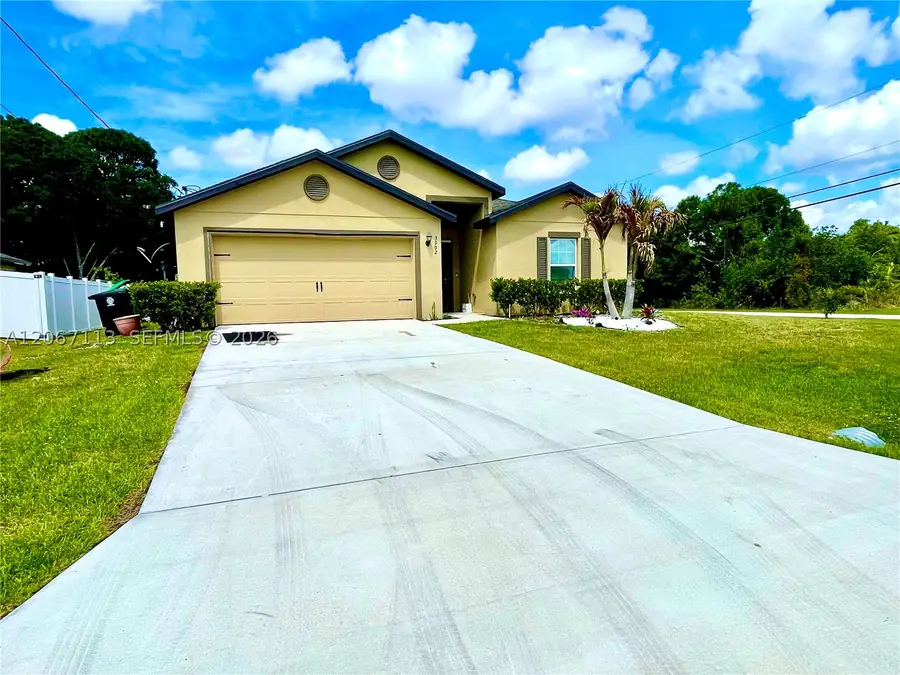 3902 SW Brunswick St, Saint Lucie West, FL 34953 - #3