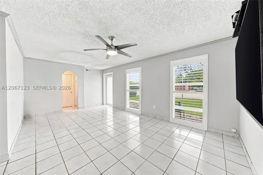 5525 SW 112th Ave, Miami, FL 33165 - #3