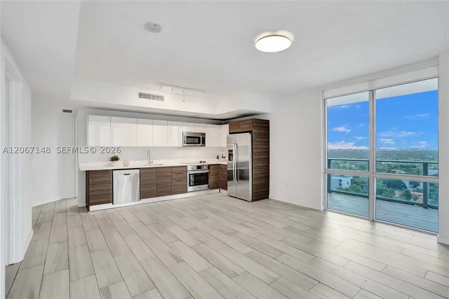 1010 SW 2nd Ave #1708, Miami, FL 33130 - #2