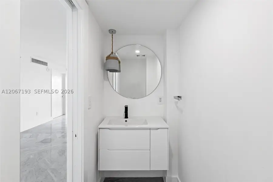 6917 Collins Ave #1009, Miami Beach, FL 33141 - #2