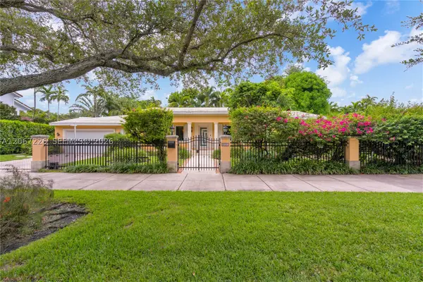 6605 Maynada St, Coral Gables, FL 33146