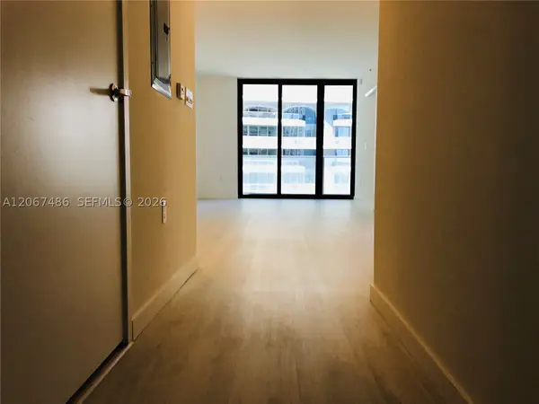 1010 Brickell Ave #3608, Miami, FL 33131
