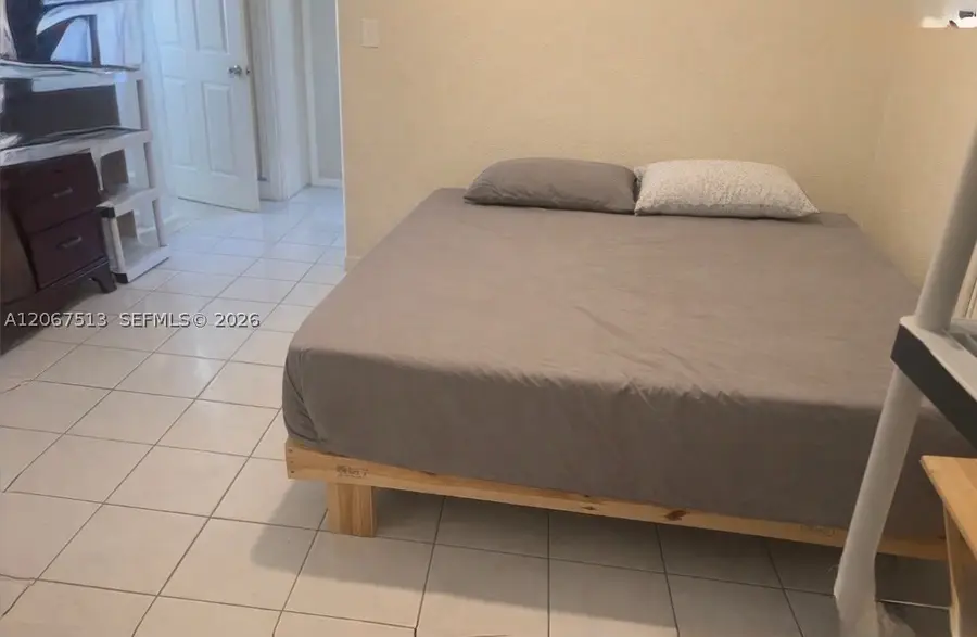 10920 Westwood Lake Dr, Miami, FL 33165 - #2