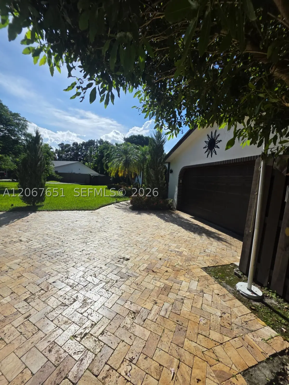 18611 SW 61st Ct, Southwest Ranches, FL 33332 - #1