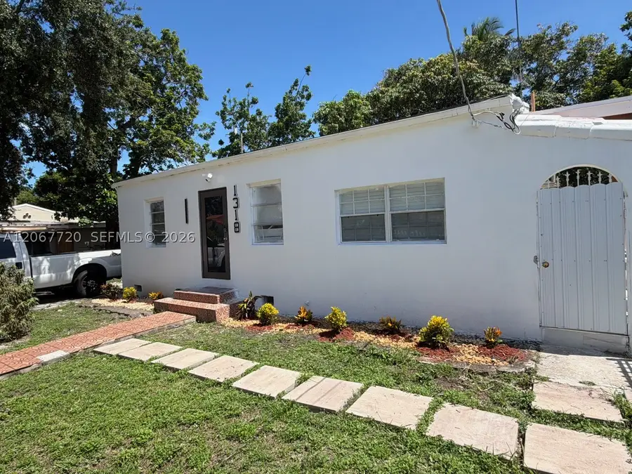1318 NW 34th St, Miami, FL 33142 - #3