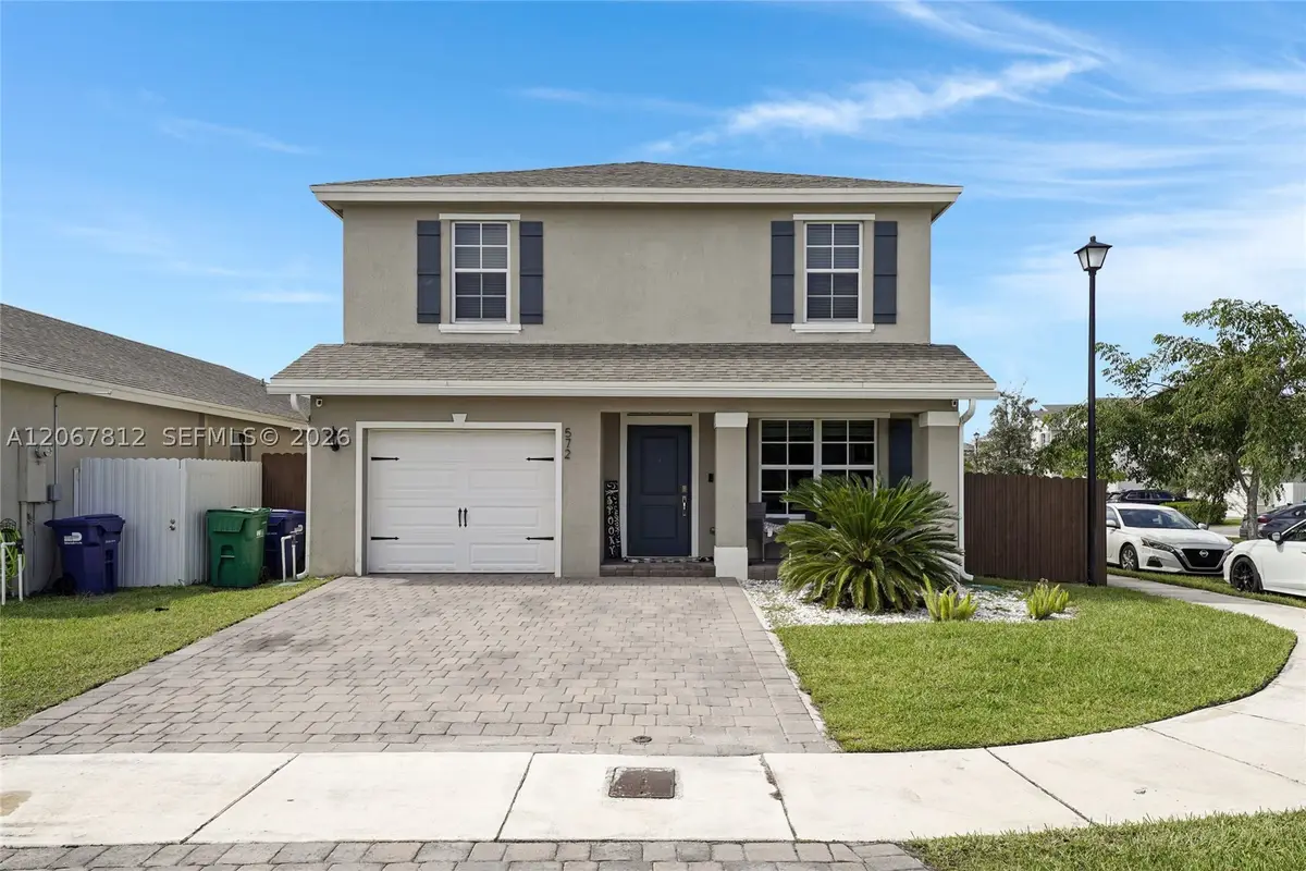572 NE 6th Pl, Homestead, FL 33034 - #1