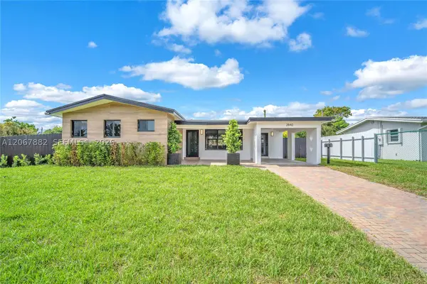 2840 SW 5th St, Fort Lauderdale, FL 33312