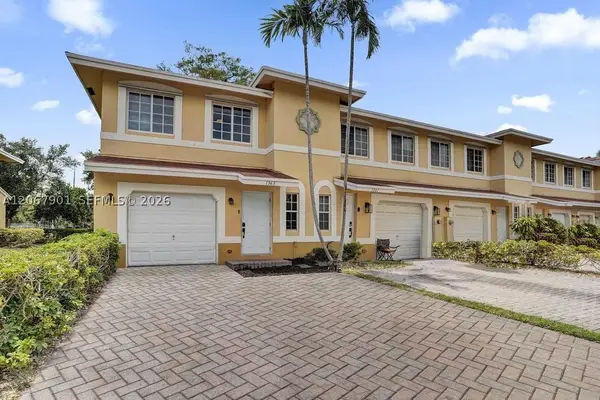 1363 Avon Ln, North Lauderdale, FL 33068