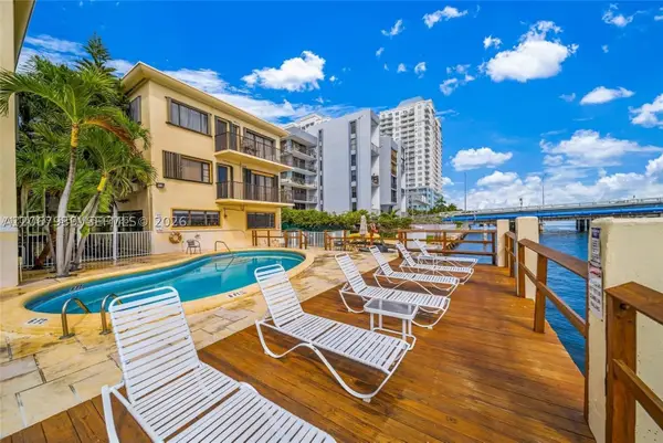 7845 NE Bayshore Ct #12A, Miami, FL 33138