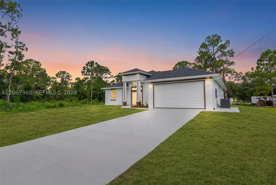 1113 Henry Ave, Lehigh Acres, FL 3972 - #3