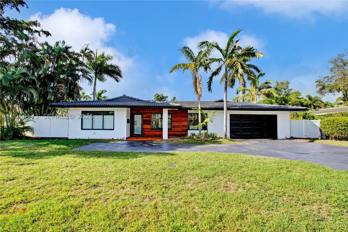2457 NE 27th Ter, Fort Lauderdale, FL 33305 - #1