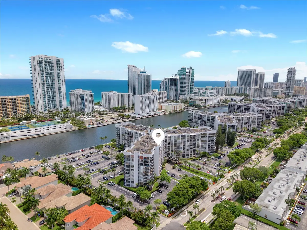 1000 Parkview Dr #1007, Hallandale Beach, FL 33009 - #1