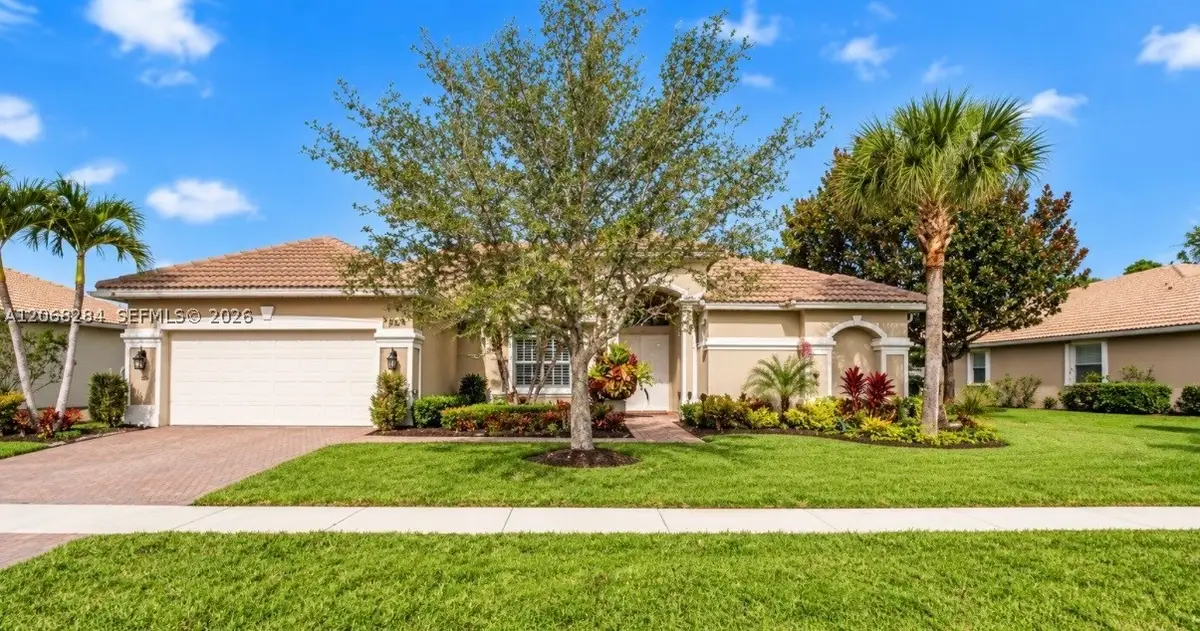 6918 SE Sleepy Hollow Ln, Stuart, FL 34997 - #1