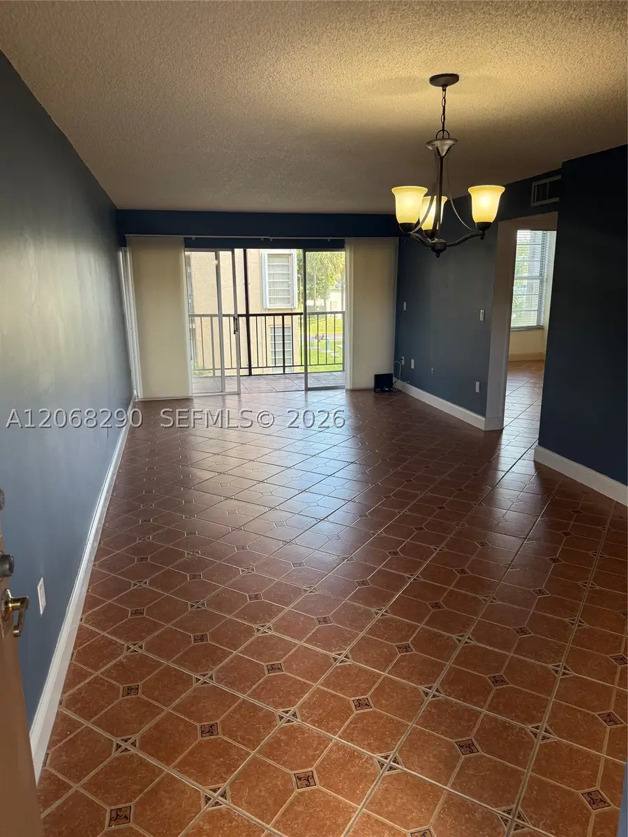 702 NW 87th Ave #213, Miami, FL 33172 - #3