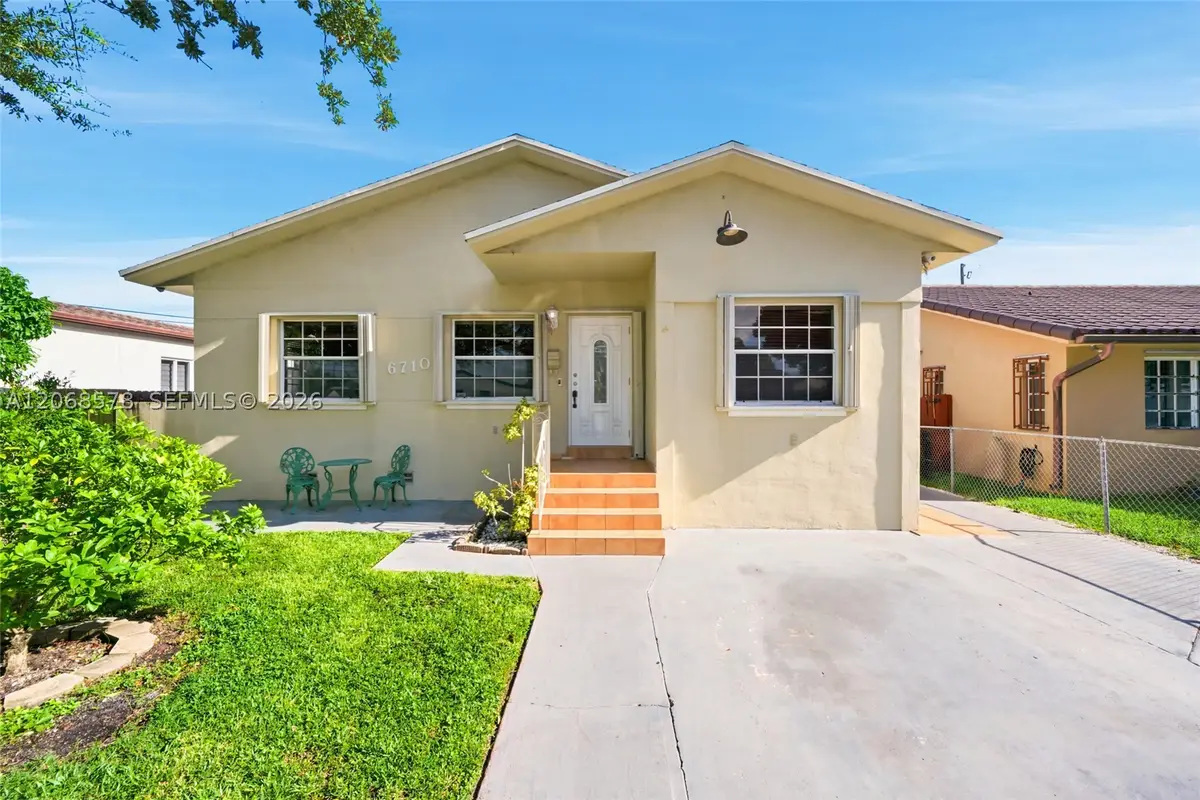 6710 SW 29th St, Miami, FL 33155 - #1