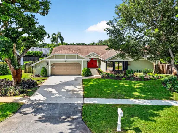 15705 SW 7th Pl, Sunrise, FL 33326